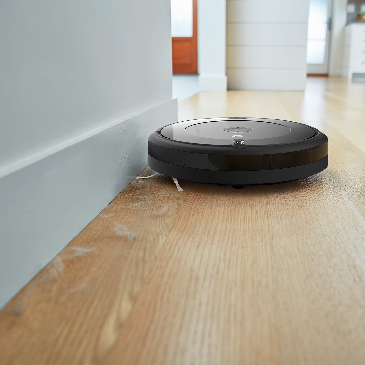iRobot Roomba Combo Essential Saug- und Wischroboter (Y0112), leistungsstarkes Saugen und Wischen, 4-Stufen-Reinigungssystem, 3 Saugstufen, Spot-Cleaning, steuerbar über App, Tasten oder Sprache, Wei