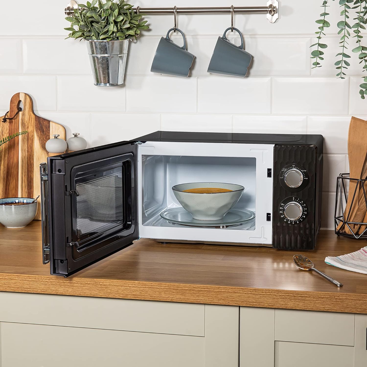 Russell Hobbs Honeycomb RHMM715G 17 Liter 700 W Grau Solo manuelle Mikrowelle mit 5 Leistungsstufen, integrierter Timer und Auftaufunktion